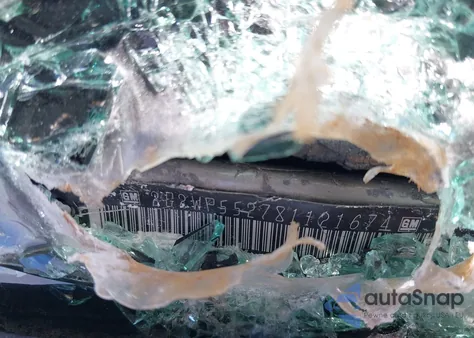 2008 Pontiac Grand Prix z USA, uszkodzony, nr VIN 2G2WP552781121674